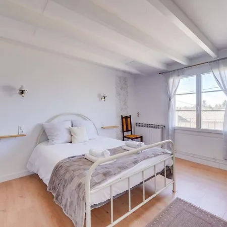 Вилла De Caractere Au Centre De Emilion Сент-Эмильон