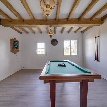 De Caractere Au Centre De Emilion