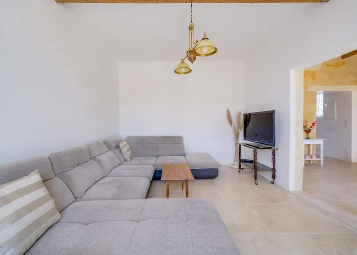 Villa De Caractere Au Centre De Emilion