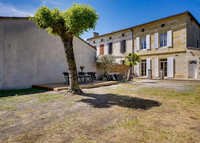 Villa De Caractere Au Centre De Emilion